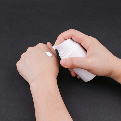زجاجة مضخة غسول PP Airless 50 مللي مع طباعة الشاشة
